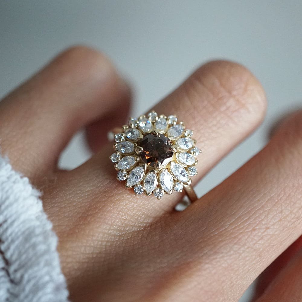 dandelion-champagne-diamond-ring