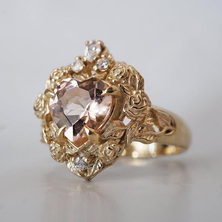 morganite-heart-rosy-diamond-ring