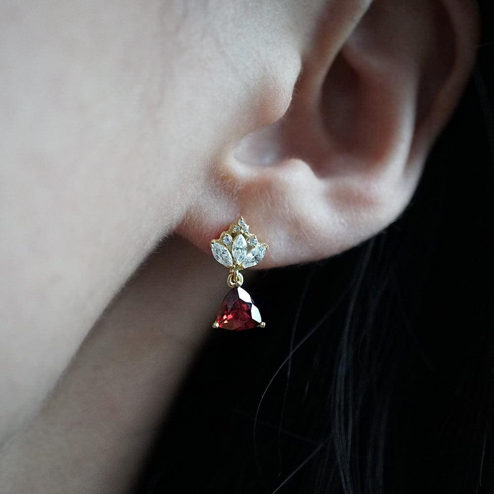 trillion-garnet-winter-earrings