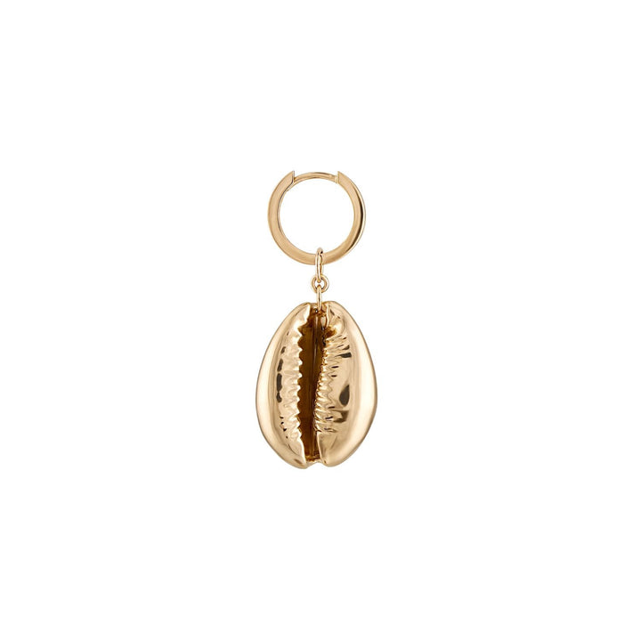 cowrie-gold-charm