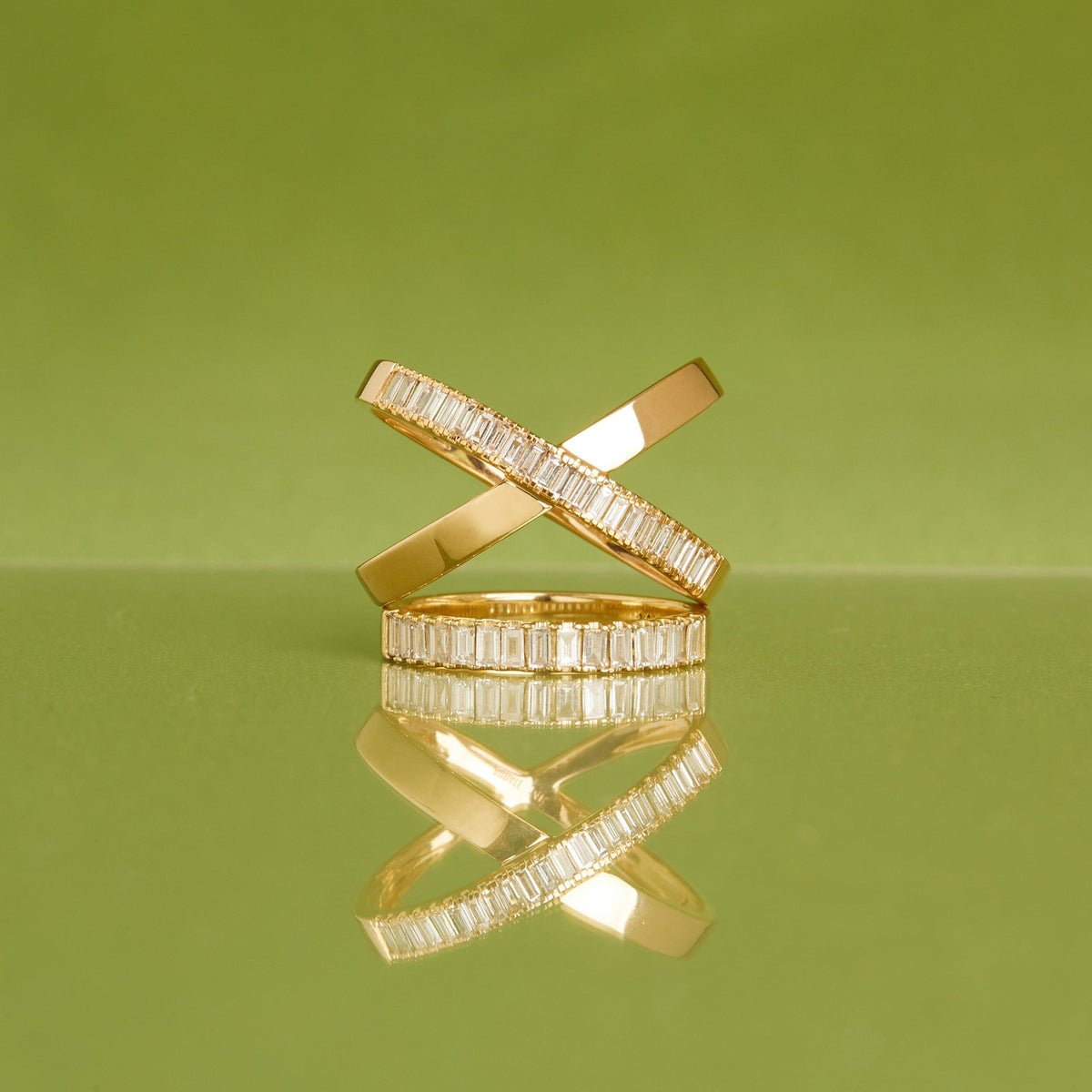 bold-half-diamond-baguette-x-ring-aurate