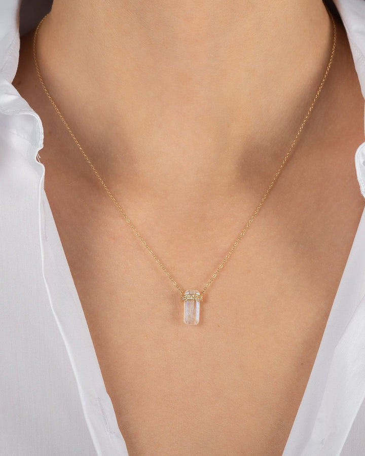 diamond-moonstone-column-necklace