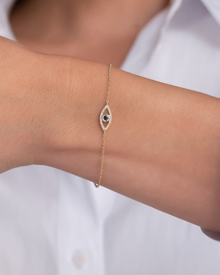 diamond-and-sapphire-evil-eye-bracelet