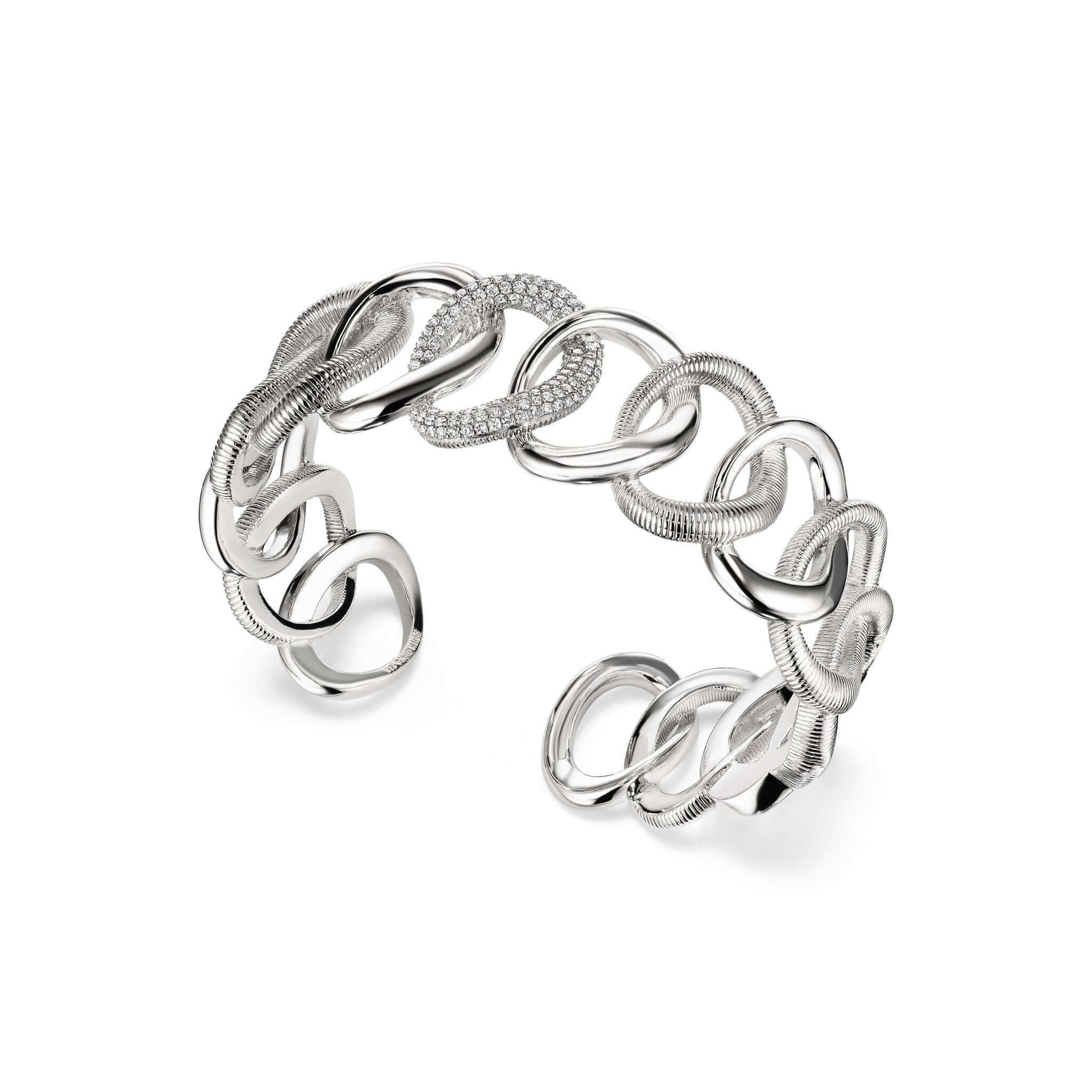 eternity-interlocking-link-cuff-with-diamonds