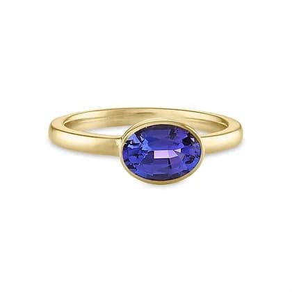 gold-tanzanite-solitaire-ring