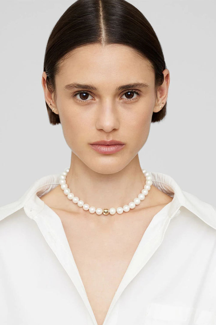 classic-pearl-choker