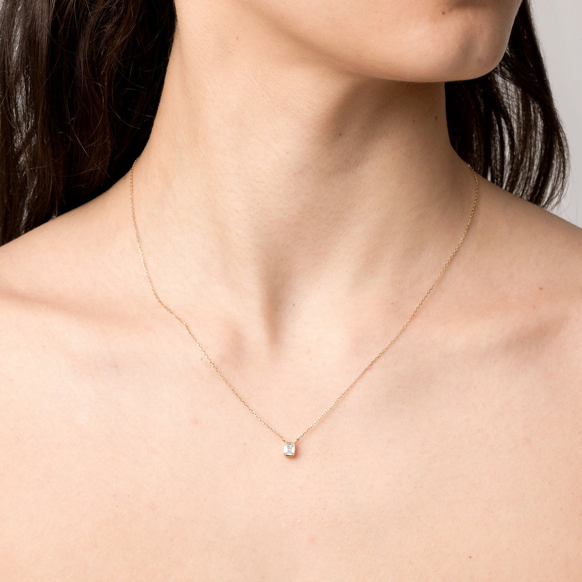 diamond-emerald-bezel-necklace-in-14k-rose-gold-aurate