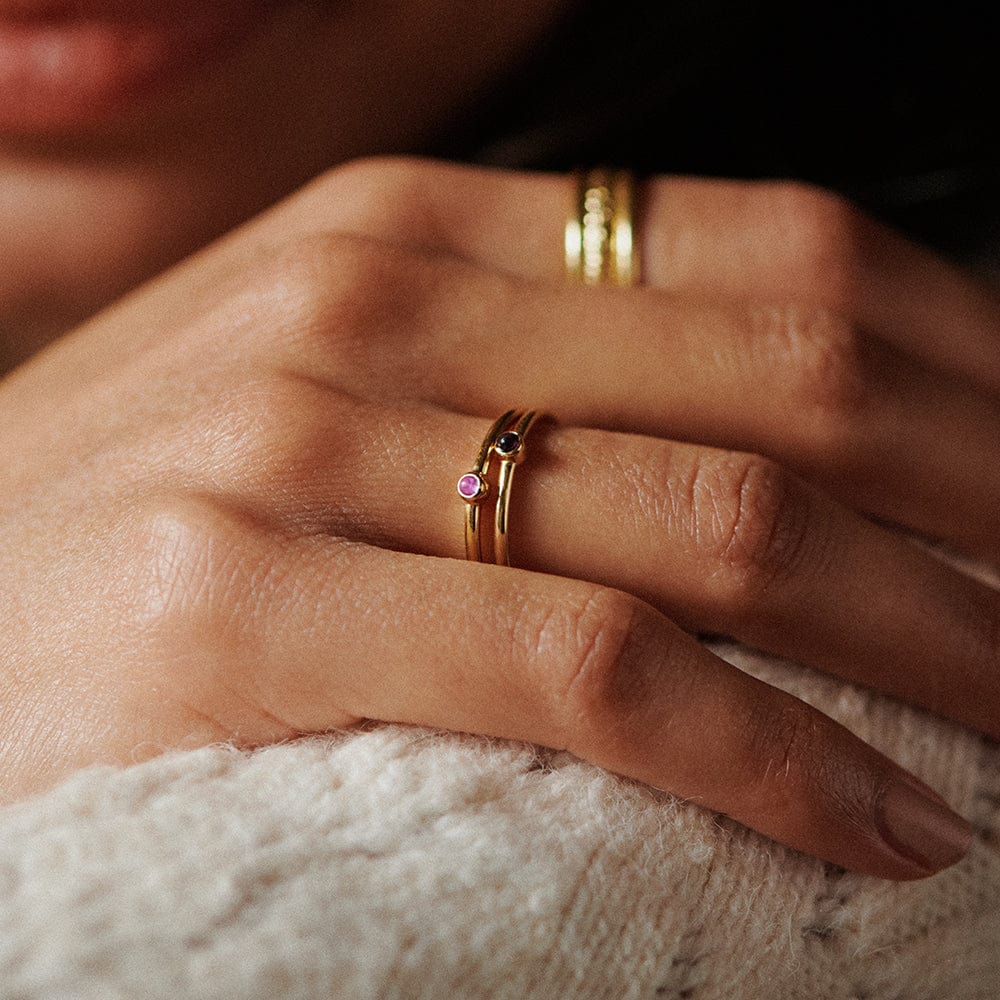 amethyst-healing-stone-ring-18ct-gold-plated-sterling-silver-daisy-london