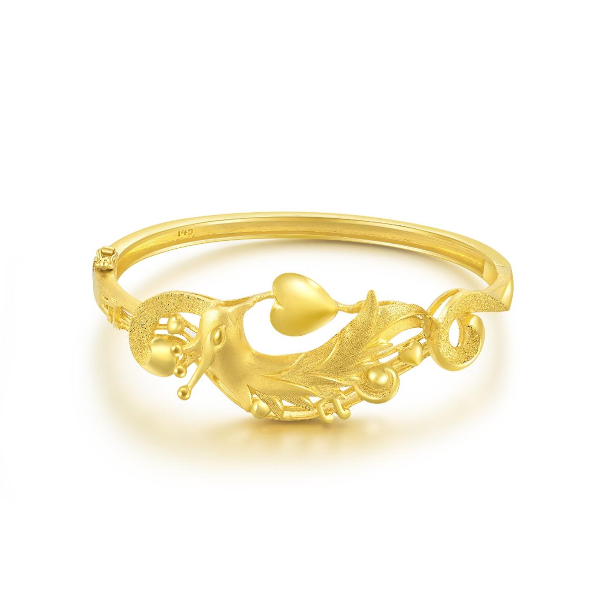 dragon-and-phoenix-gold-bangle-chow-sang-sang