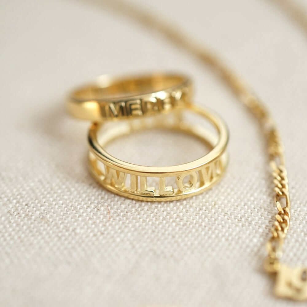 personalised-ring-daisy-london