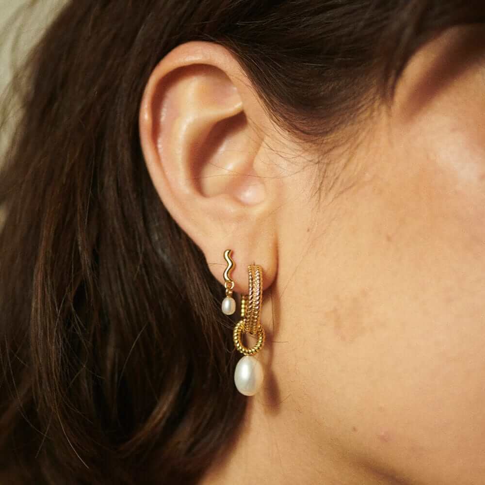 double-rope-pearl-drop-earrings-daisy-london