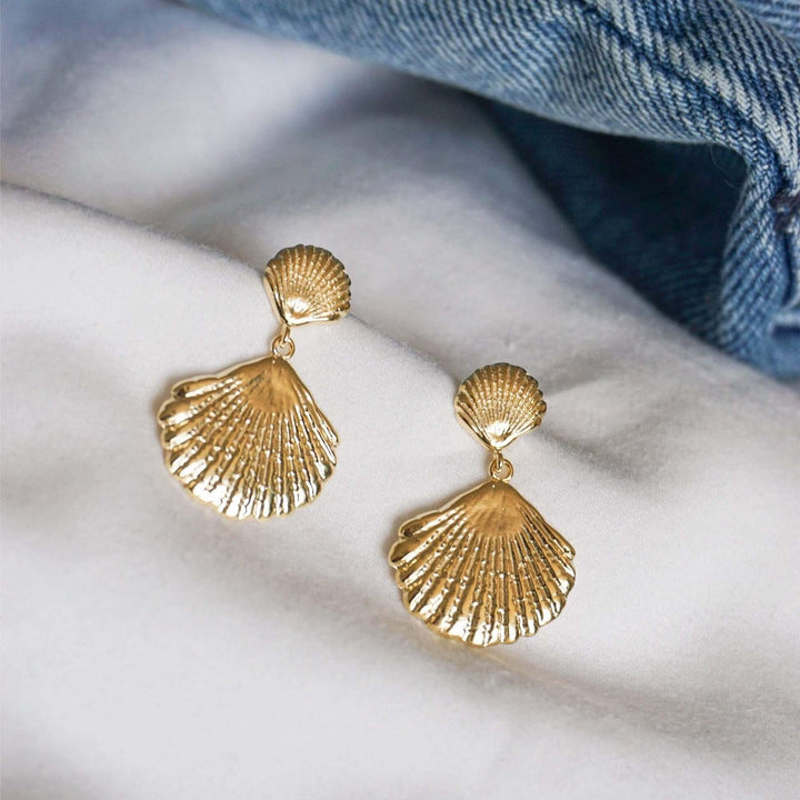 double-shell-earrings-daisy-london