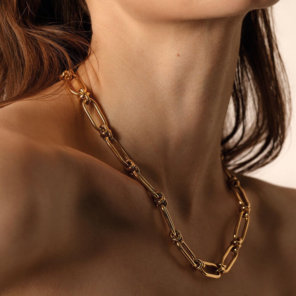 knuckle-14ct-yellow-gold-heavy-chain-necklace