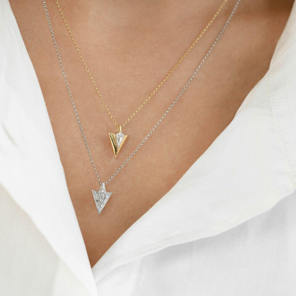 flight-18ct-yellow-gold-diamond-arrow-necklace