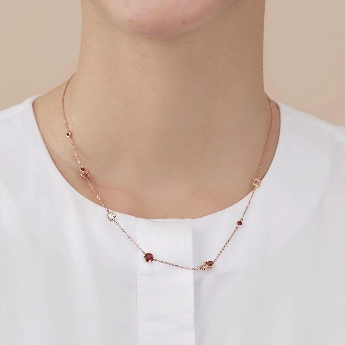 form-18k-red-gold-garnet-necklace