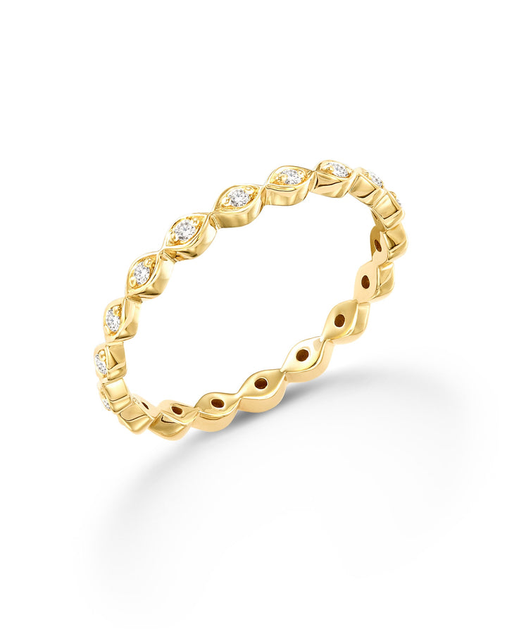 nicolette-14k-yellow-gold-band-ring-in-white-diamond-kendra-scott