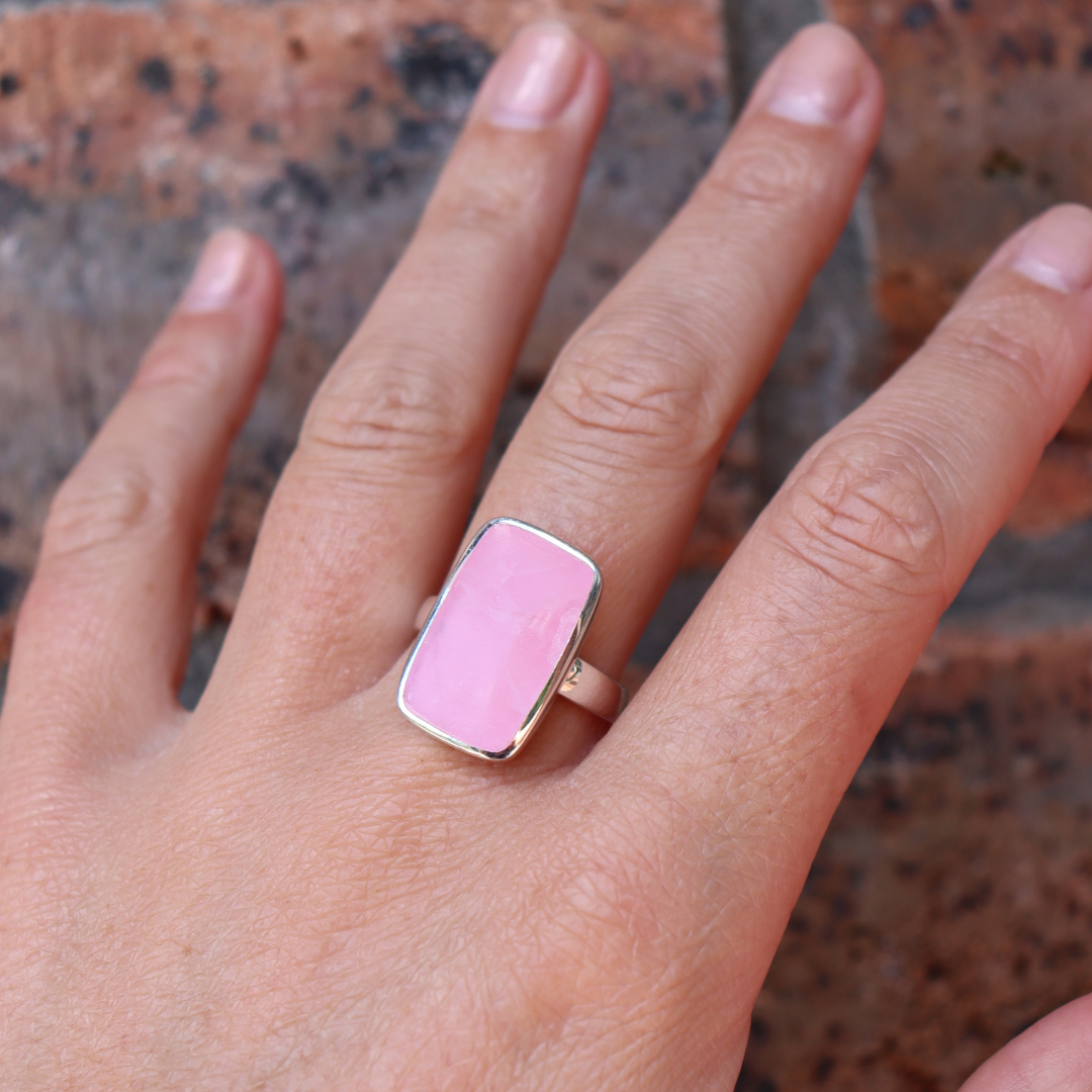 La Ste Le Rose Quartz Rectangle Ring