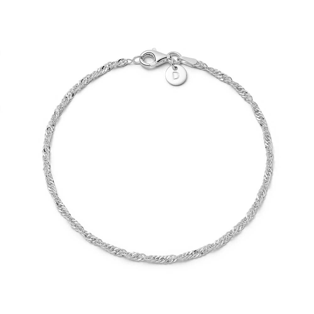 polly-sayer-fine-chain-bracelet-silver-plated-daisy-london