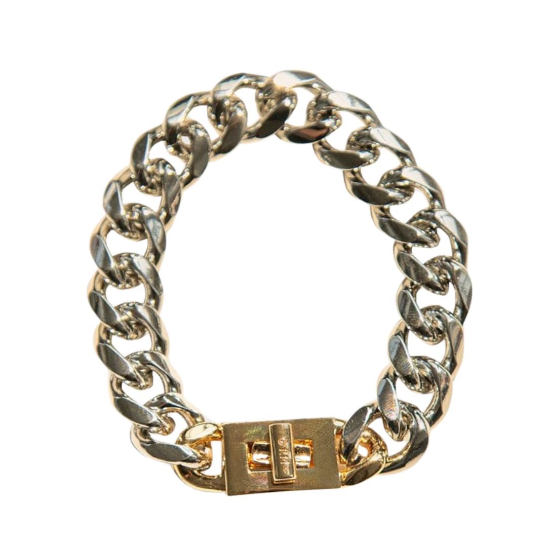 pad-lock-curb-chain-bracelet