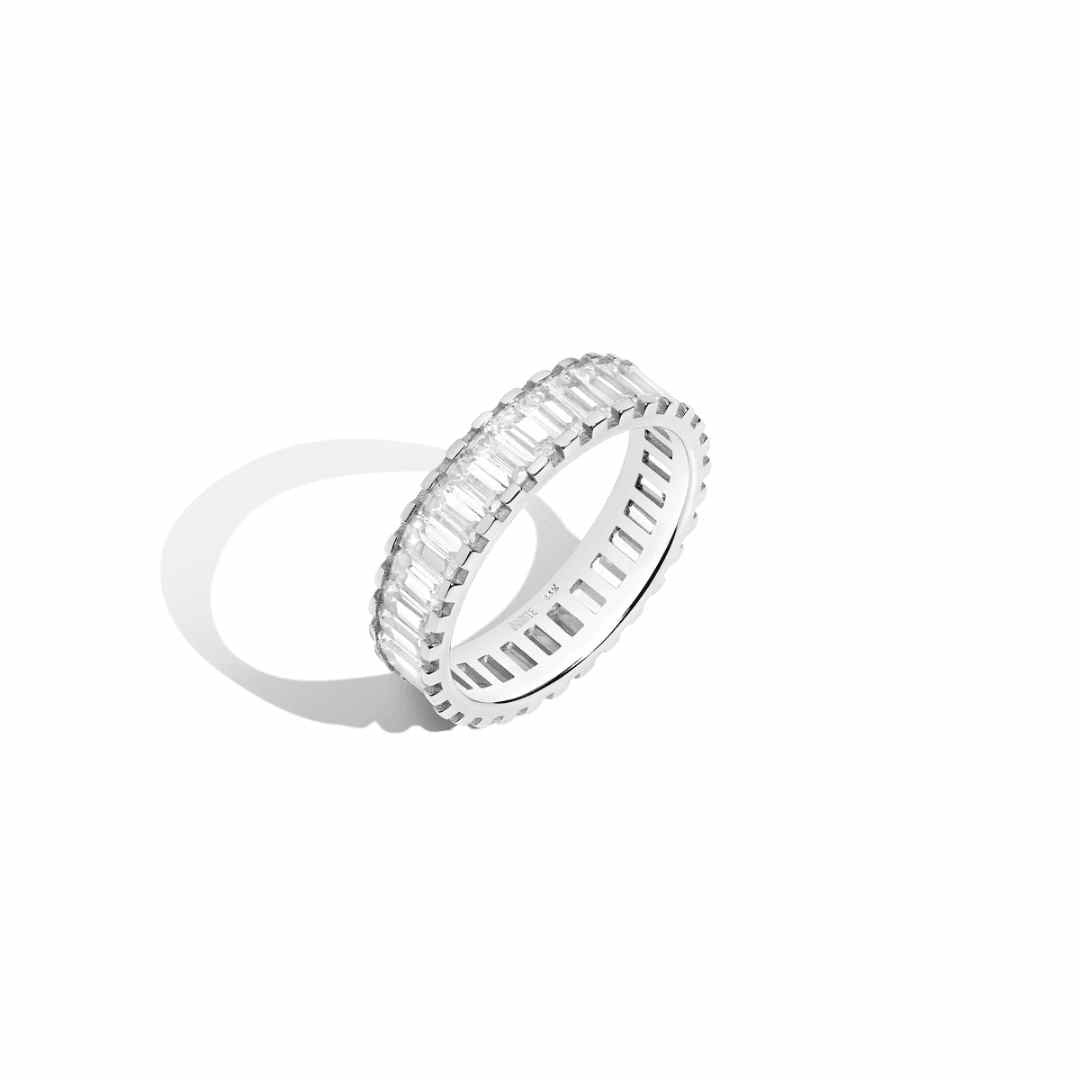 xl-bold-diamond-baguette-ring-aurate