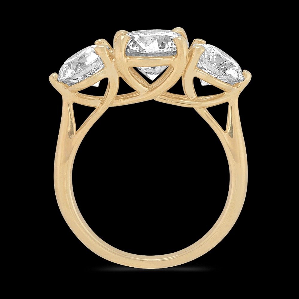 diamond-three-stone-ring-in-14k-yellow-gold