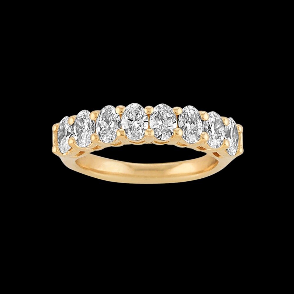 oval-145-tcw-diamond-band