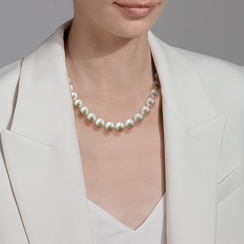 lina-10mm-cultured-south-sea-pearl-strand