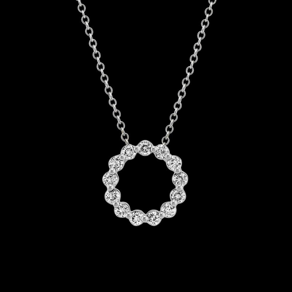 diamond-circle-pendant-in-14k-white-gold