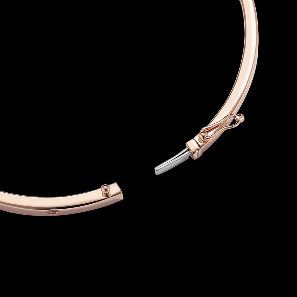 diamond-bangle-bracelet