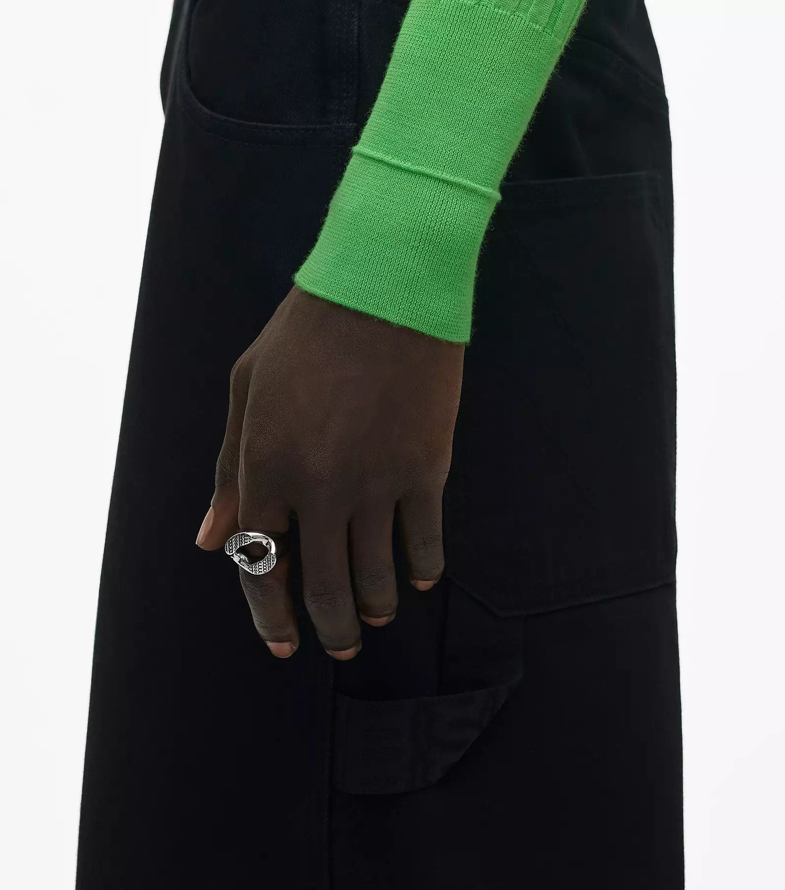 marc-jacobs-monogram-signet-ring