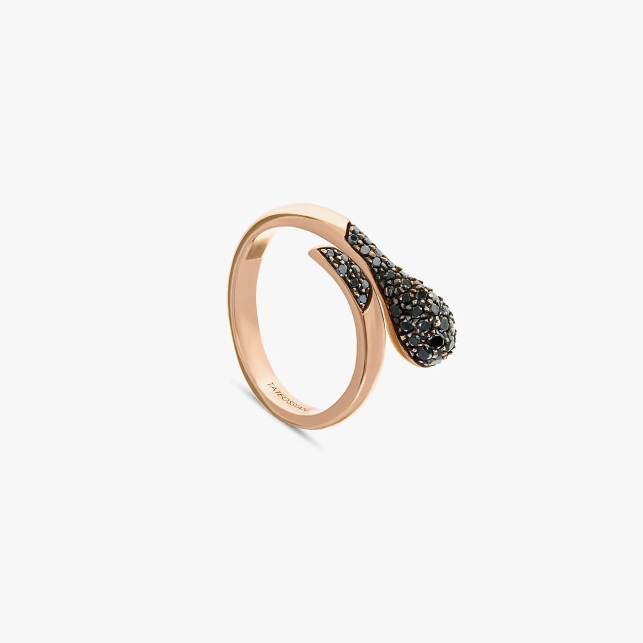 black-diamond-snake-ring