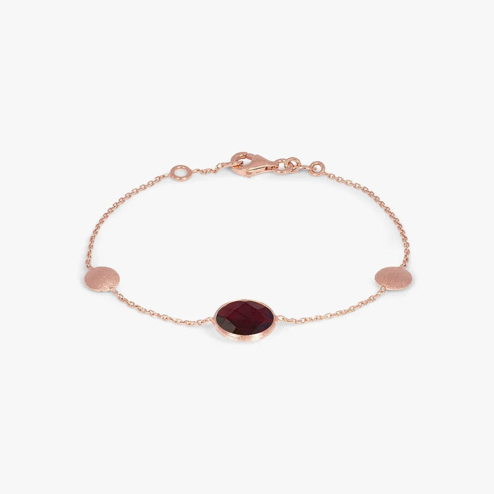 kensington-garnet-single-stone-bracelet