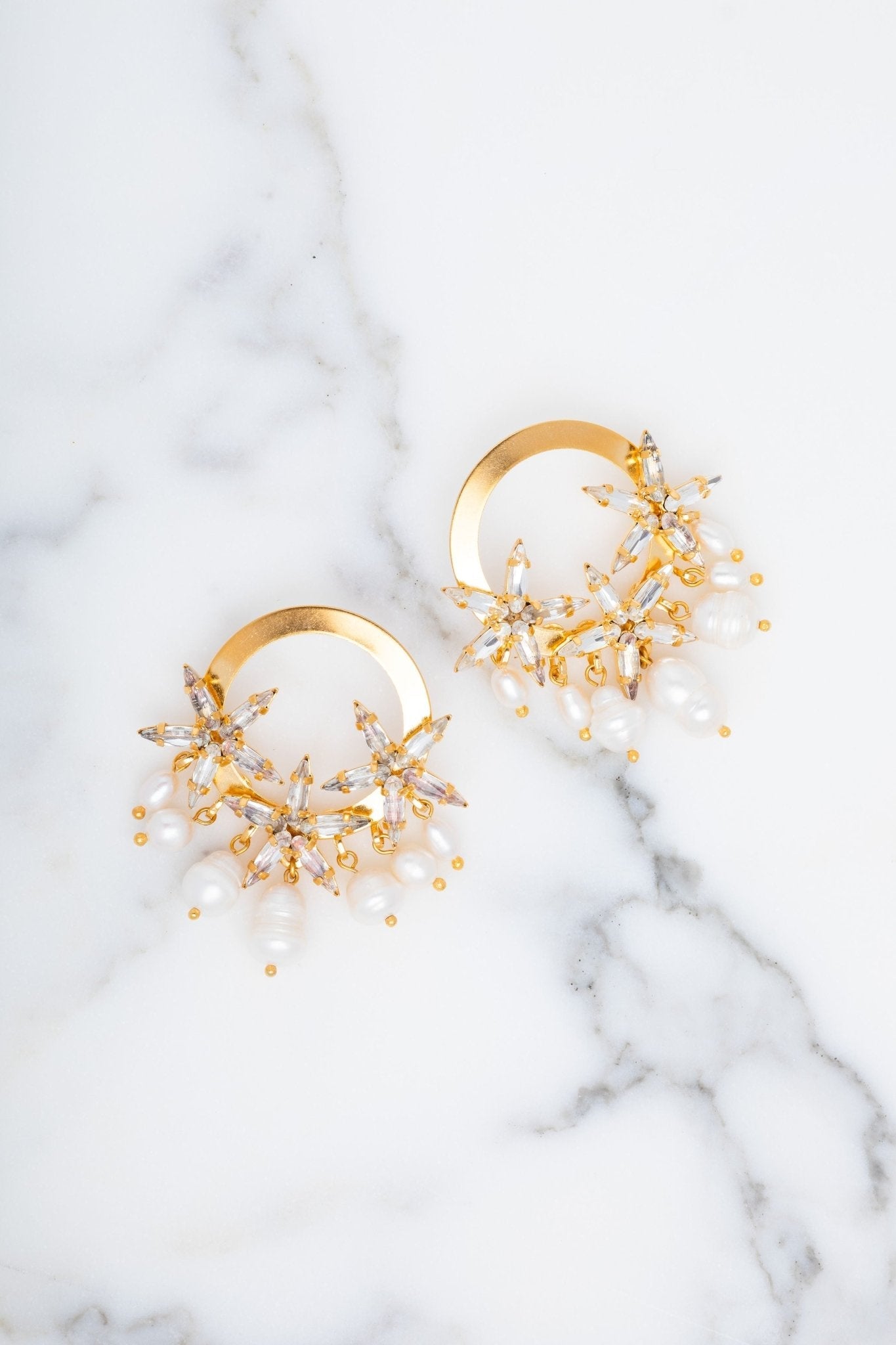 Vaela Earrings